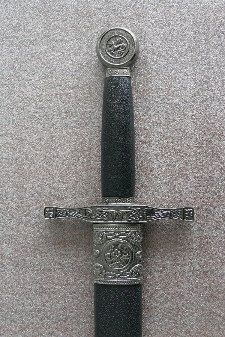 mini medieval sword 955009