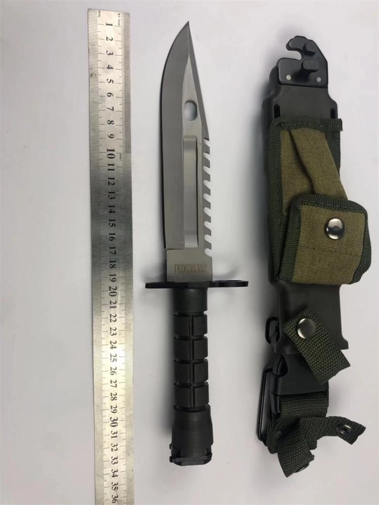 knife  D80